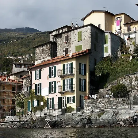 Rivetta Marchesi Di Rozzano * ميناجيو